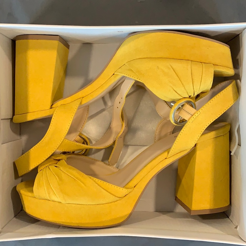 Yellow high heels!